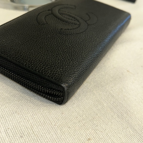CHANEL Black Leather Long Wallet - Picture 9 of 12